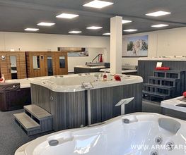 Armstark Fachausstellung für Whirlpools, Swim Spas, Saunen und Infrarotkabinen