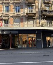 JACADI MONTREUX Bild 1