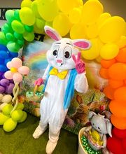 🐰🌼 Joyeuses Pâques à tous ! 🌼🐰

À l’occasion de Pâques, nos équipes Burger King vous accueillent dans une ambiance festive et colorée ! 🎉
Notre invité spécial, le lapin de Pâques, est de passage pour le plus grand plaisir des petits (et des grands 😉).

Au programme : sourires, photos souvenirs et quelques douceurs à partager en famille.

Passez nous voir pour un moment convivial et gourmand 💛