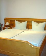 "Haus Wiehenperle" Pension, Ferienwohnung Inh. Beate und Siegfried Langenberg Bild 4