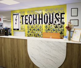 TECHHOUSE Megalab imagen 1