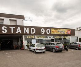 STAND 90 image 13
