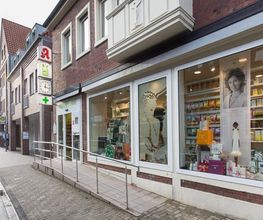 Aussenansicht der Engel-Apotheke