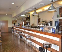 la-venta-de-meco-bar-05.jpg