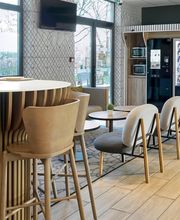 B&B HOTEL Paris Meudon Vélizy image 1