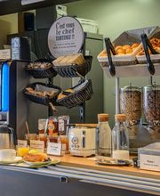 B&B HOTEL Nîmes Ville Active image 8