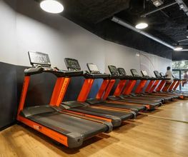 Basic-Fit 24/7 image 6