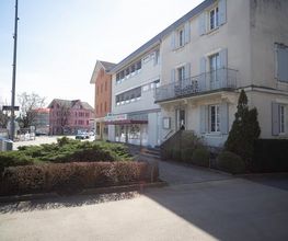 batiment-de-la-pharmacie-sun-store-bussigny