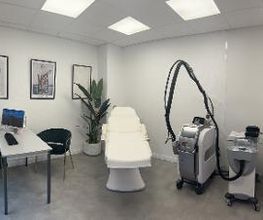 La salle d'épilation laser 1.