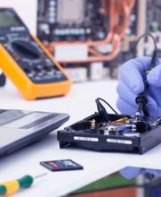 Genève Informatique & Microsoudure Bild 5