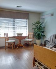 Quaker Hill Rehabilitation & Skilled Nursing image 15