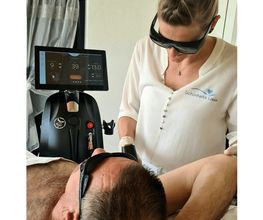 Dauerhafte Haarentfernung mit Diodenlaser in der Schönheitsoase Sirnach.