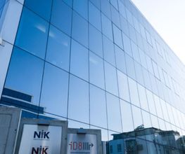 Glasfassade, Gebäude Niederlassung WBS Training Ulm