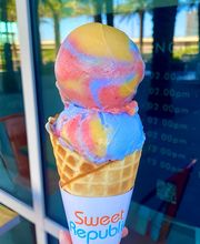 Sweet Republic image 19