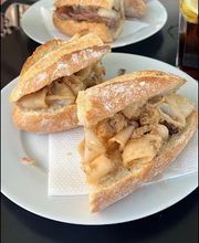 cafebocateriaarenademarpataconaalboraia1.jpg