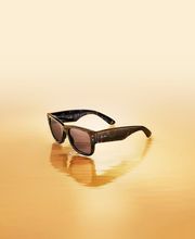 Sunglass Hut immagine 9