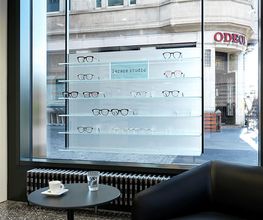 Burri Optik und Kontaktlinsen beim Bellevue in Zürich Bild 6