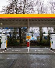 Shell Recharge Charging Station Bild 20