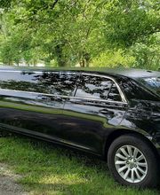 Cutlass Royal Limos Transportation image 2