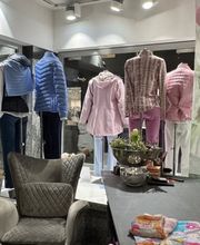 Modegalerie von Eicken Bergisch Gladbach Damenmode