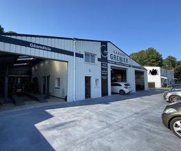 Garage Grenier image 4