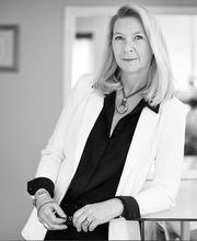 Dr Philippe Legaillard | Chirurgien esthétique Bordeaux | Lifting | Paupières | Rhinoplastie | Augmentation mammaire | Botox image 14