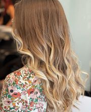 Karine Mazzelli Coiffure image 3