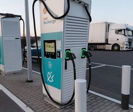 Shell Recharge Charging Station Bild 2