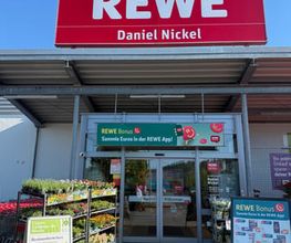 REWE Mömbris Eingang
