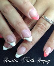 Studio Nails image 13