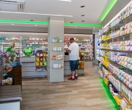 Storchen-Apotheke Tina Zschech e.K. Bild 2