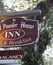 Old Powder House Inn image 5