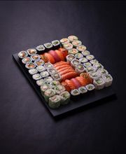 Sushi Shop image 4