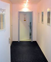 Zahnarzt Dr. med. dent. Mark Ahrens Bild 12