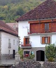 hostal-orialde-exterior-01.jpg