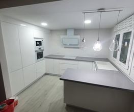 300007077-1-oyZ9JdR9sV1746113018201.jpeg
