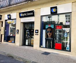 Optic 2000 image 1