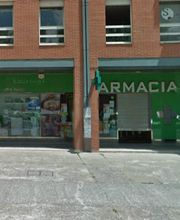 farmacia-mayte-orive-sadornil-fachada-01.jpg