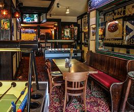 Mr. Pickwick Pub Baden – Live Sports
