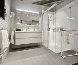 Sanitas Troesch, Exposition de cuisines et de salles de bains Sierre Bild 6