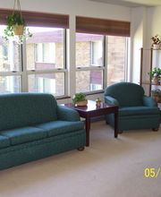 Lake Forest Apartments image 9