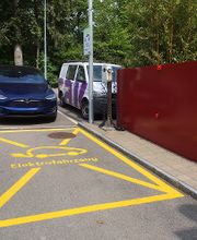 Shell Recharge Charging Station Bild 1