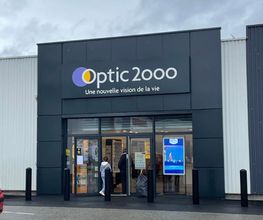 Optic 2000 image 2