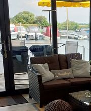 Hausboot Sonja GbR Bild 8