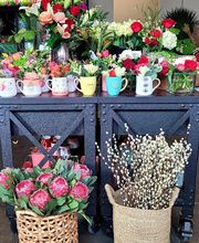 Mili's Flowers and Gifts image 3