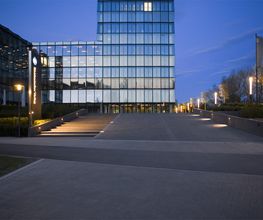 HL Lichttechnik. GF Hans Lichtl Bild 2