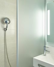 B&B HOTEL Paris Sud Châtenay-Malabry image 8