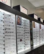 Visionworks Cumberland Mall image 1