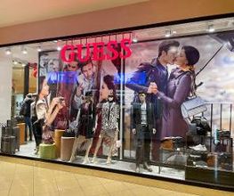 GUESS immagine 1