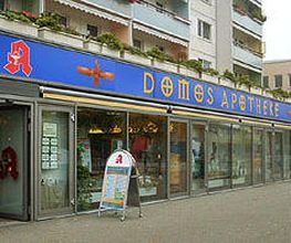 Aussenansicht der Domos Apotheke Stuttgarter Allee